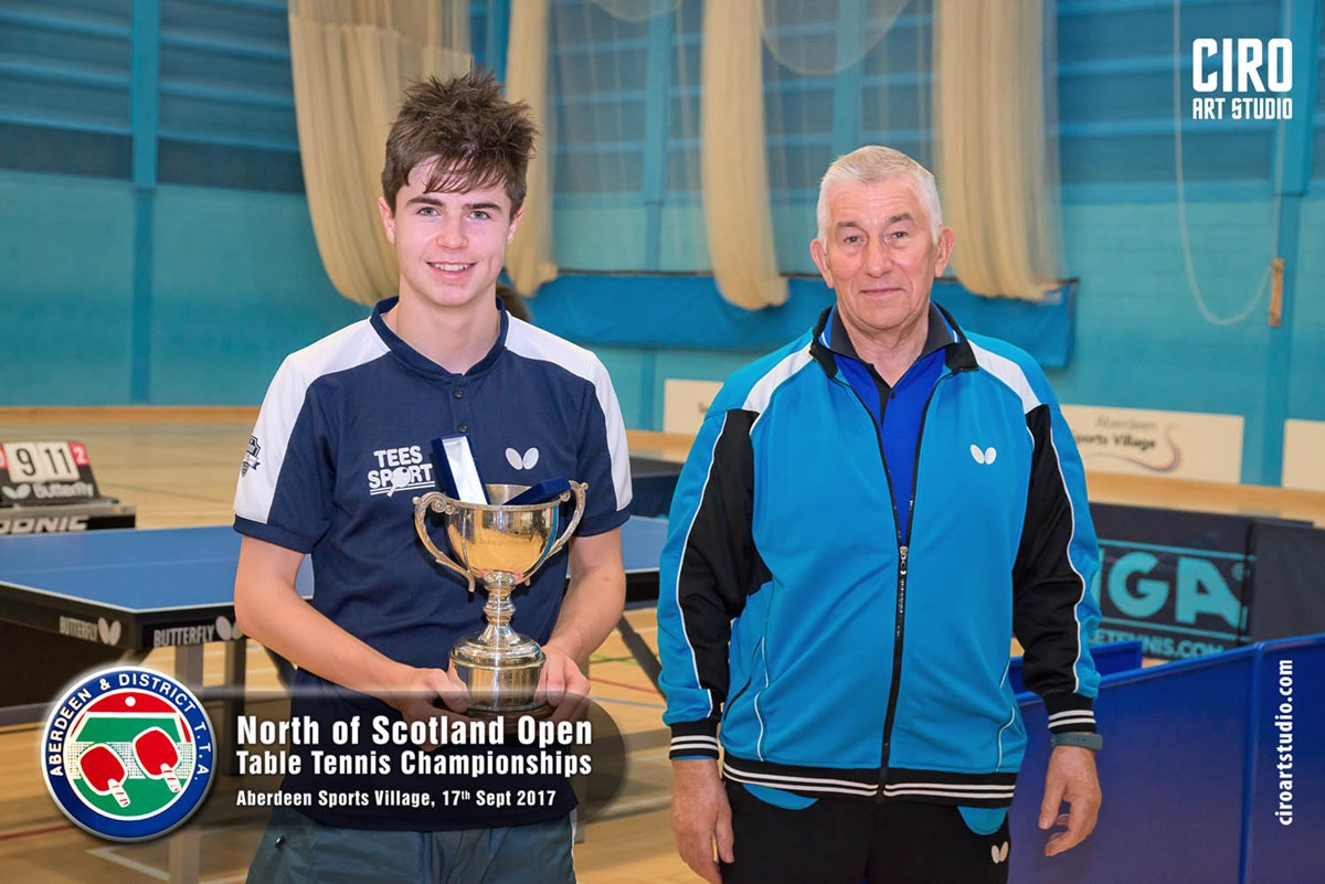 Dylan Curry NoS Open u18 winner with Dave Curry ADTTA President